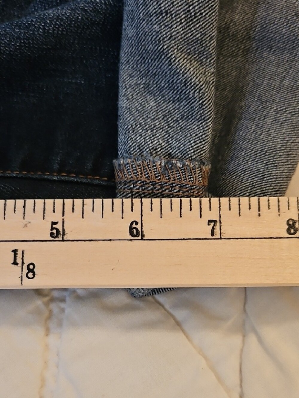 1822 'Butter' Denim Mid Rise Shorts- Size 4 - Picture 5 of 7